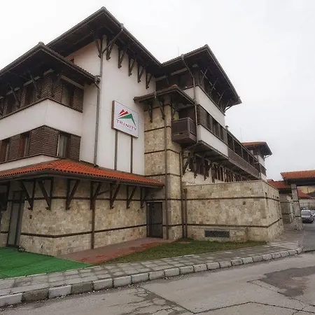 Trinity With Free Shuttle To Gondola Hotel