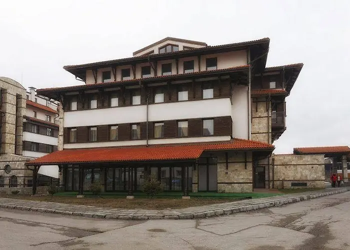 Trinity With Free Shuttle To Gondola 4* بانسكو