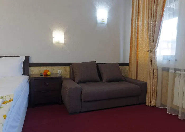 Trinity With Free Shuttle To Gondola فندق