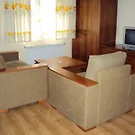 Trinity فندق بانسكو