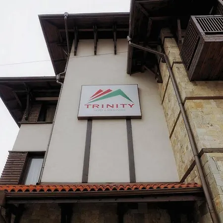 Trinity Отель