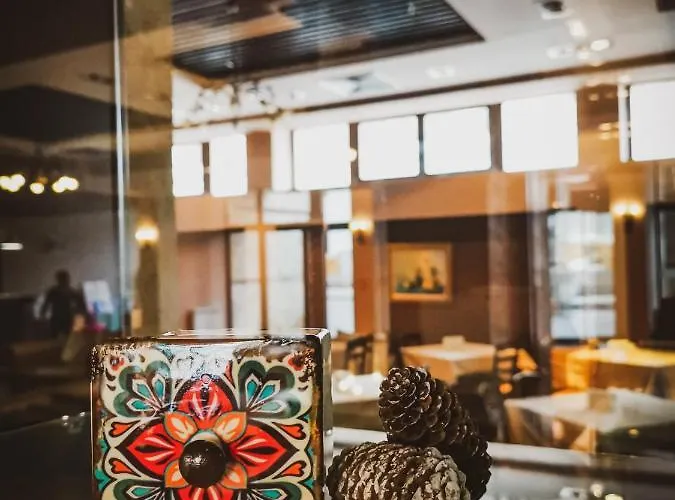 Trinity With Free Shuttle To Gondola Банско